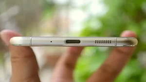 چگونه گوشی های اصلی را از تقلبی تشخیص دهیم؟