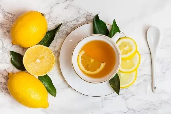 ۵ مزیت چای لیمو که شما را شگفت زده می‌کند